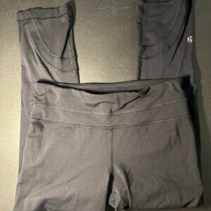 Lululemon Black Cropped Leggings Workout Yoga Pants, Size 4